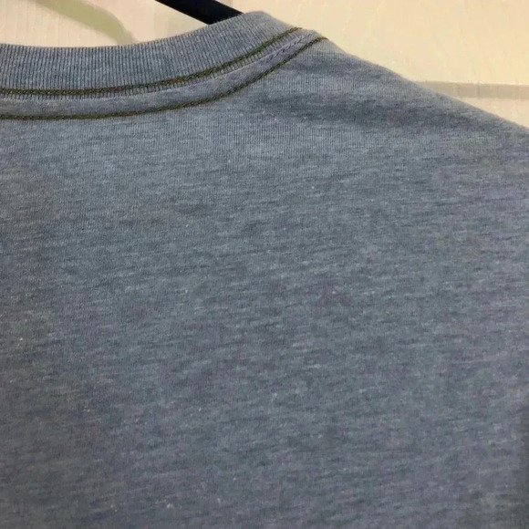 Banana Republic Blue Graphic Tee NWOT Size Medium - Picture 12 of 13